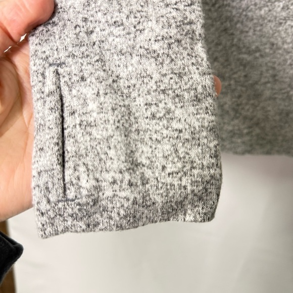 4/$25 Athleta Heather Gray Women's Crew Neck Sweater Small Soft Knitwear Casual - Picture 5 of 11